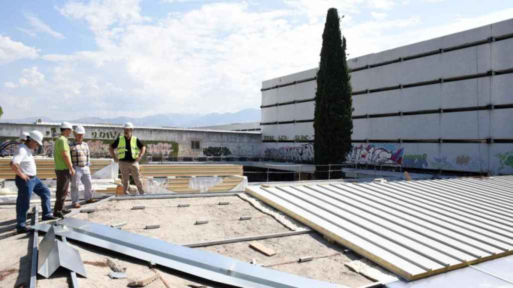 Una obra pública a medio construir, en una imagen de archivo / EP