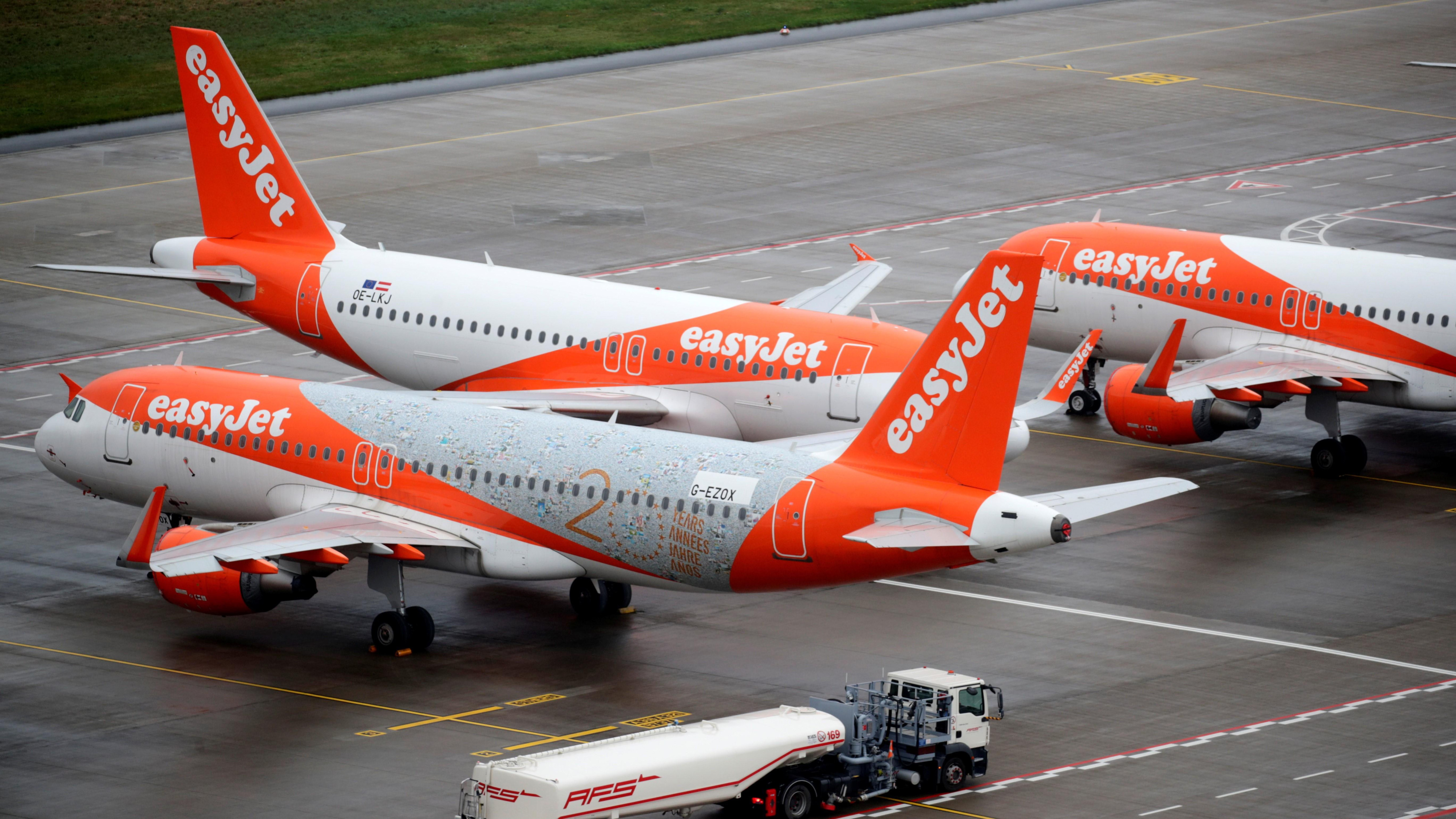 Aviones de EasyJet estacionados en un aeropuerto / EUROPA PRESS - MICHAEL HANSCHKE - REUTERS POOL- DP - DPA