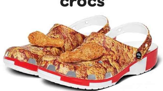 Crocs con olor a pollo frito / CROCS
