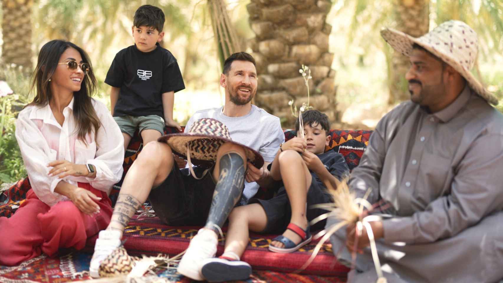 Messi promociona a Arabia Saudí en su viaje junto a su familia / REDES