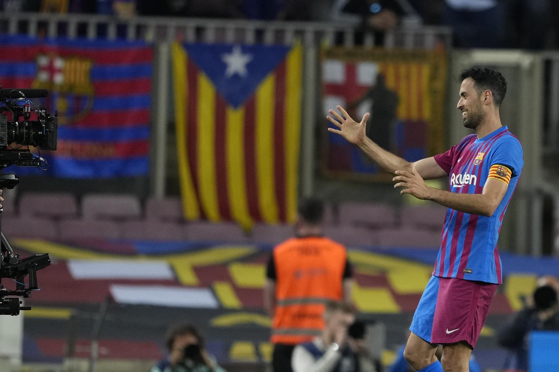 Sergio Busquets celebra un gol del Barça / EFE