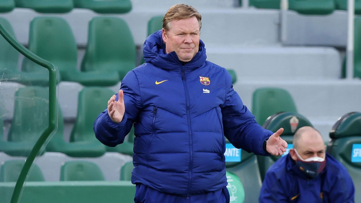 Koeman, en un instante del partido contra el Elche | EFE