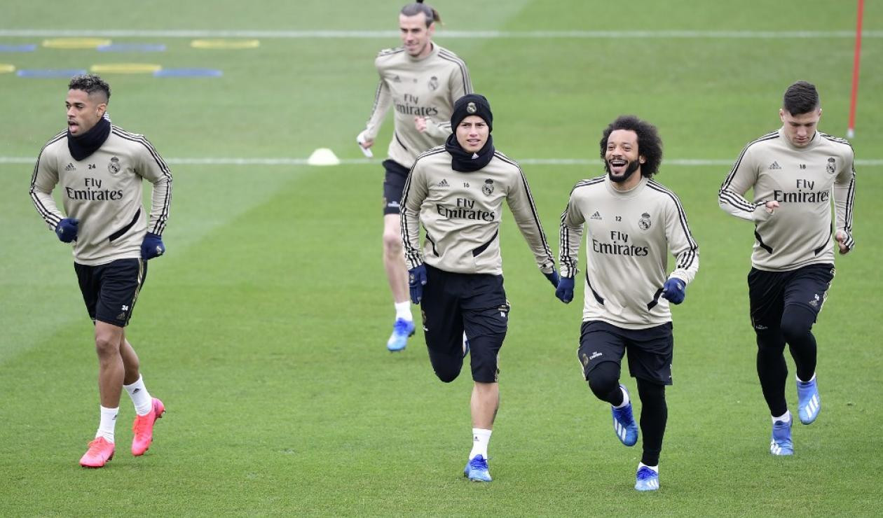 James Rodríguez y Marcelo en un entrenamiento del Real Madrid / EFE