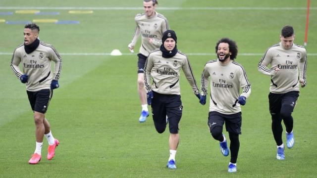 James Rodríguez y Marcelo en un entrenamiento del Real Madrid / EFE