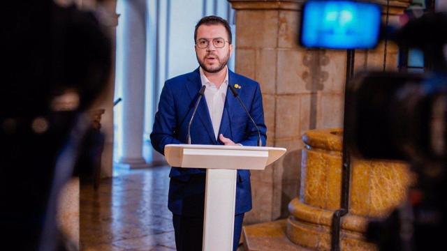 El vicepresidente de la Generalitat y candidato de ERC a la Presidencia, Pere Aragonès, en rueda de prensa en Lleida / GOVERN