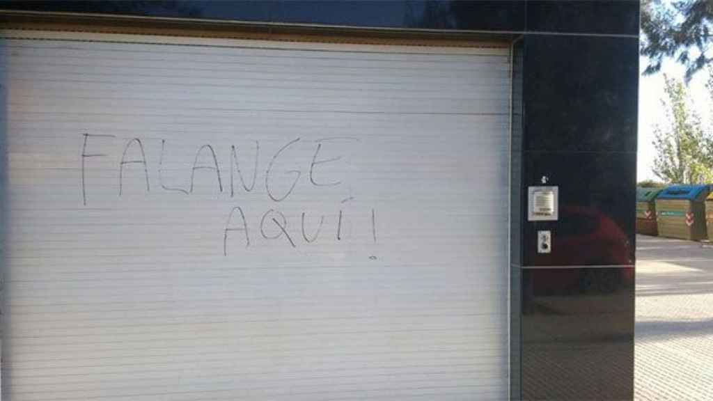 Pintada en la sede de Ciudadanos en Cornellà de Llobregat / CG