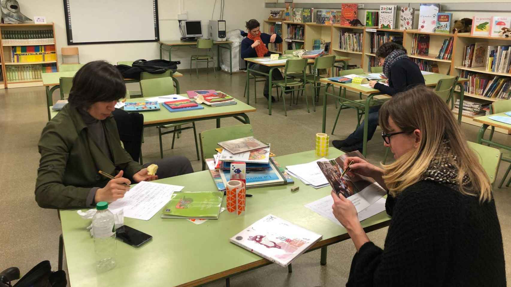 La biblioteca infantil de la Escuela Tàber / ESCUELA TÀBER