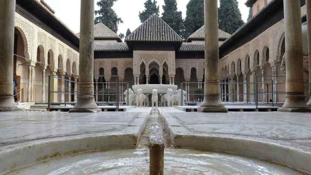 Patio de los leones de la Alhambra / EFE
