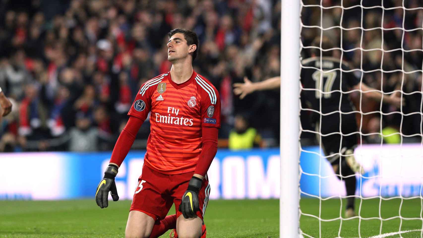 Thibaut Courtois, uno de los señalados por la afición del Real Madrid / EFE