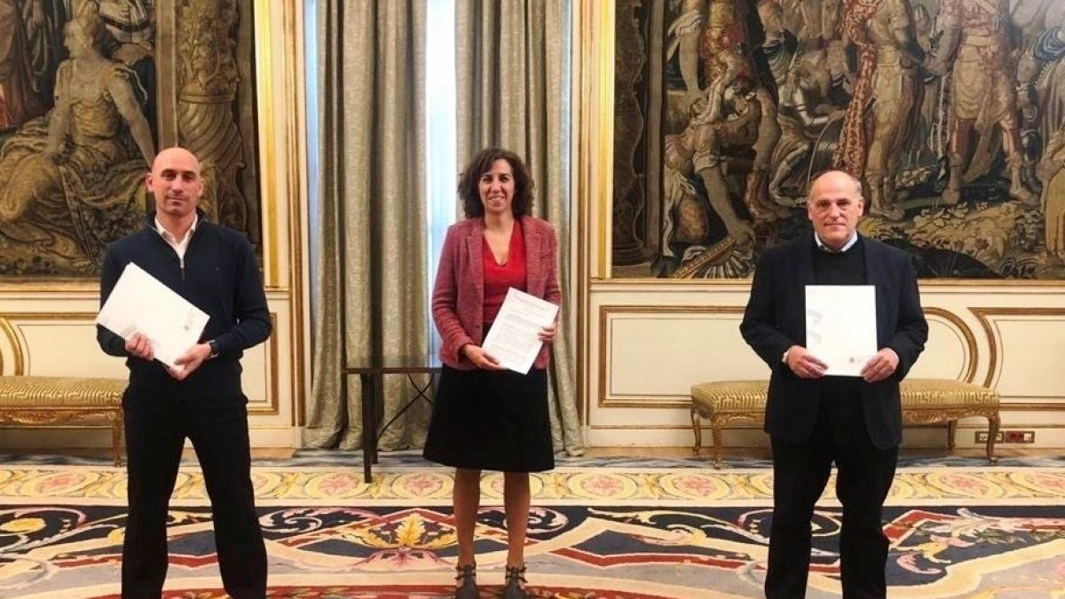 Luis Rubiales (RFEF), Irene Lozano (CSD) y Javier Tebas (Liga) / EFE