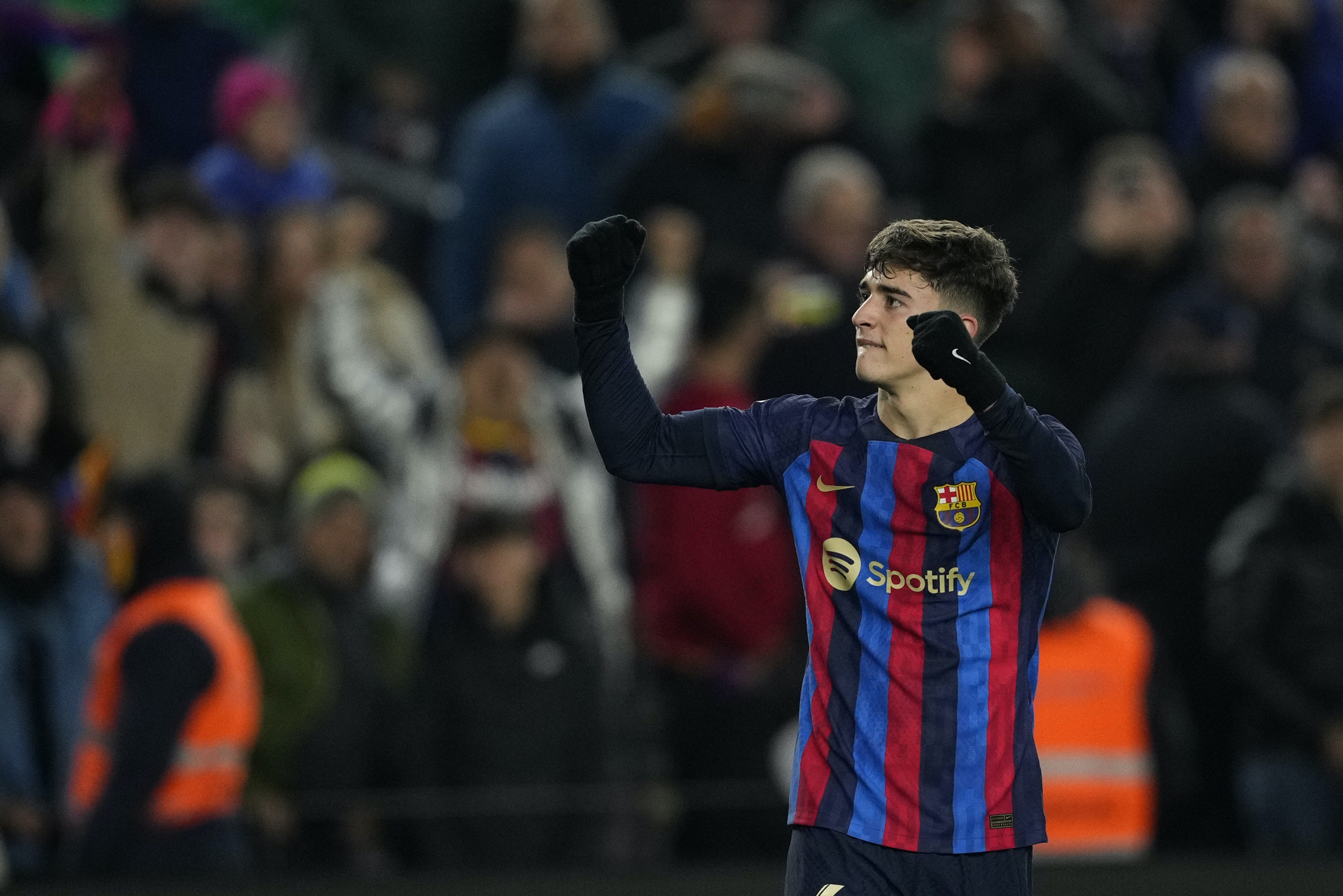 Gavi, celebrando un gol marcado con el FC Barcelona / EFE