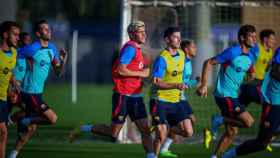 Los jugadores del Barça, preparándose para el partido contra el Mallorca / FCB