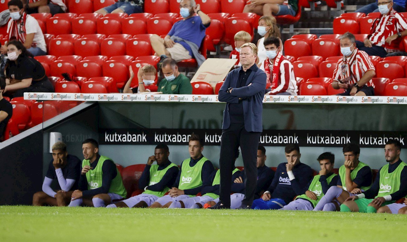 Ronald Koeman en el partido ante el Athletic en San Mamés / EFE