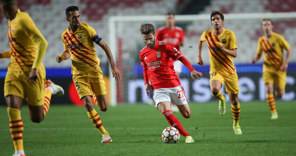 La defensa del Barça, un polvorín ante el Benfica / EFE