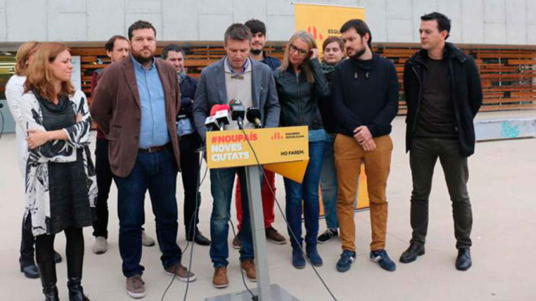 Xavier Corbera, concejal de ERC en Rubí y cuñado del consejero, en un acto de apoyo al plan del 'conseller' / CG