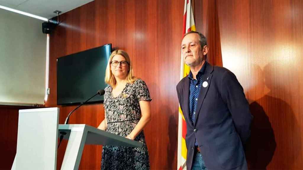 Elsa Artadi, 'número dos' de JxCat en el Ayuntamiento de Barcelona, y Jordi Coronas, de ERC / CG