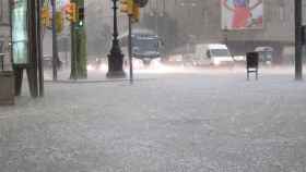 Fuertes lluvias en Tarragona que han dejado sin luz a una docena de municipios por una avería / EUROPA PRESS