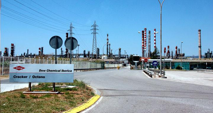 Imagen de una de las plantas de Dow Chemical en Tarragona / CG