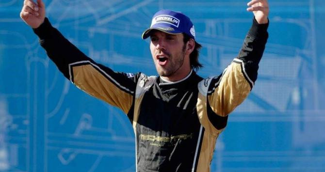 Jean Eric Vergne ha sido sancionado por la FIA por su ropa interior / TWITTER