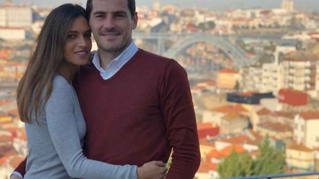 sara carbonero e iker casillas en Oporto