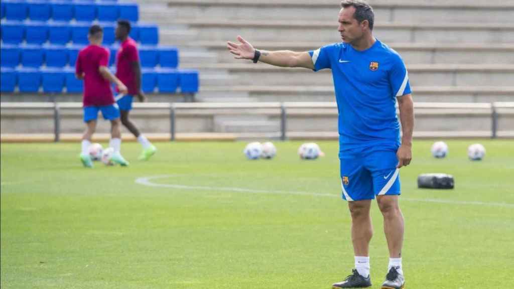 Sergi Barjuan en un entrenamiento del Barça B / FC Barcelona