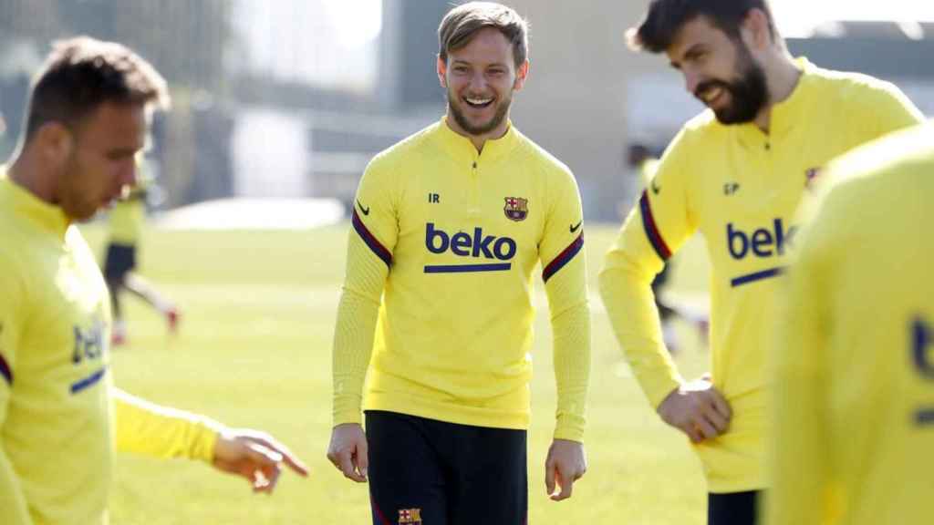 Ivan Rakitic en un entrenamiento del FC Barcelona / FC Barcelona