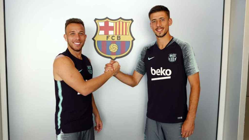 Una foto de archivo de Arthur Melo y Lenglet en el Barça