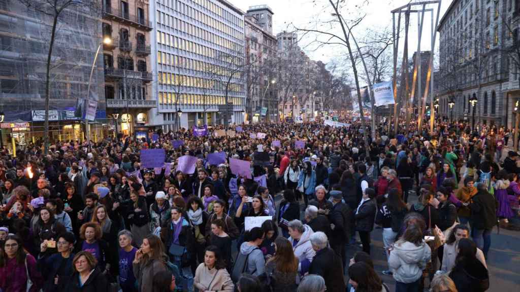 Manifestación en Barcelona por el 8M / GALA ESPÍN - CRÓNICA GLOBAL