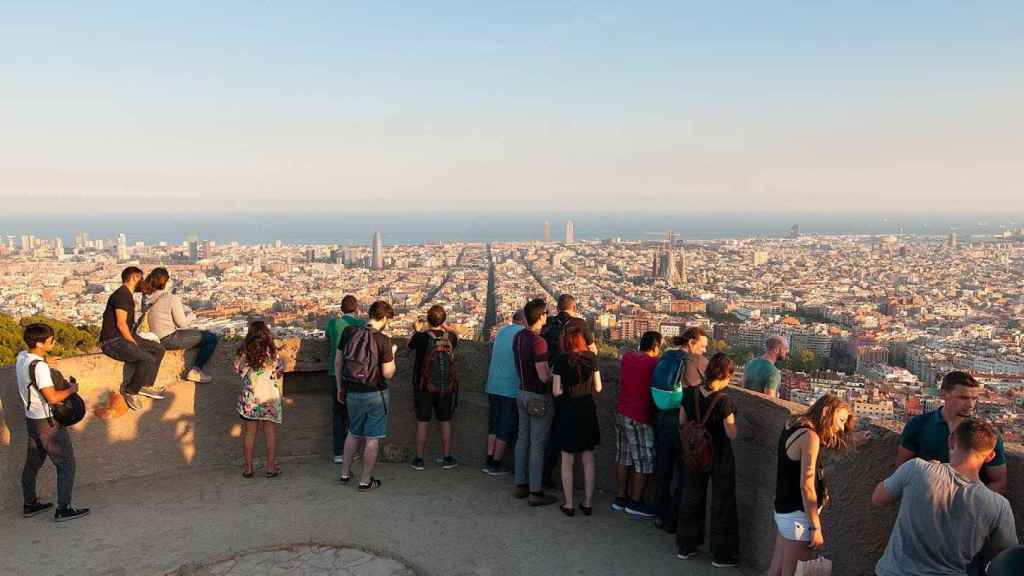 Búnkeres del Carmel, donde desde el 2 de mayo no se puede acceder de noche y agentes cívicos reforzarán el trabajo de la Guardia Urbana para evitar botellones / ThingstodoinBarcelona - CREATIVE COMMONS 2.0