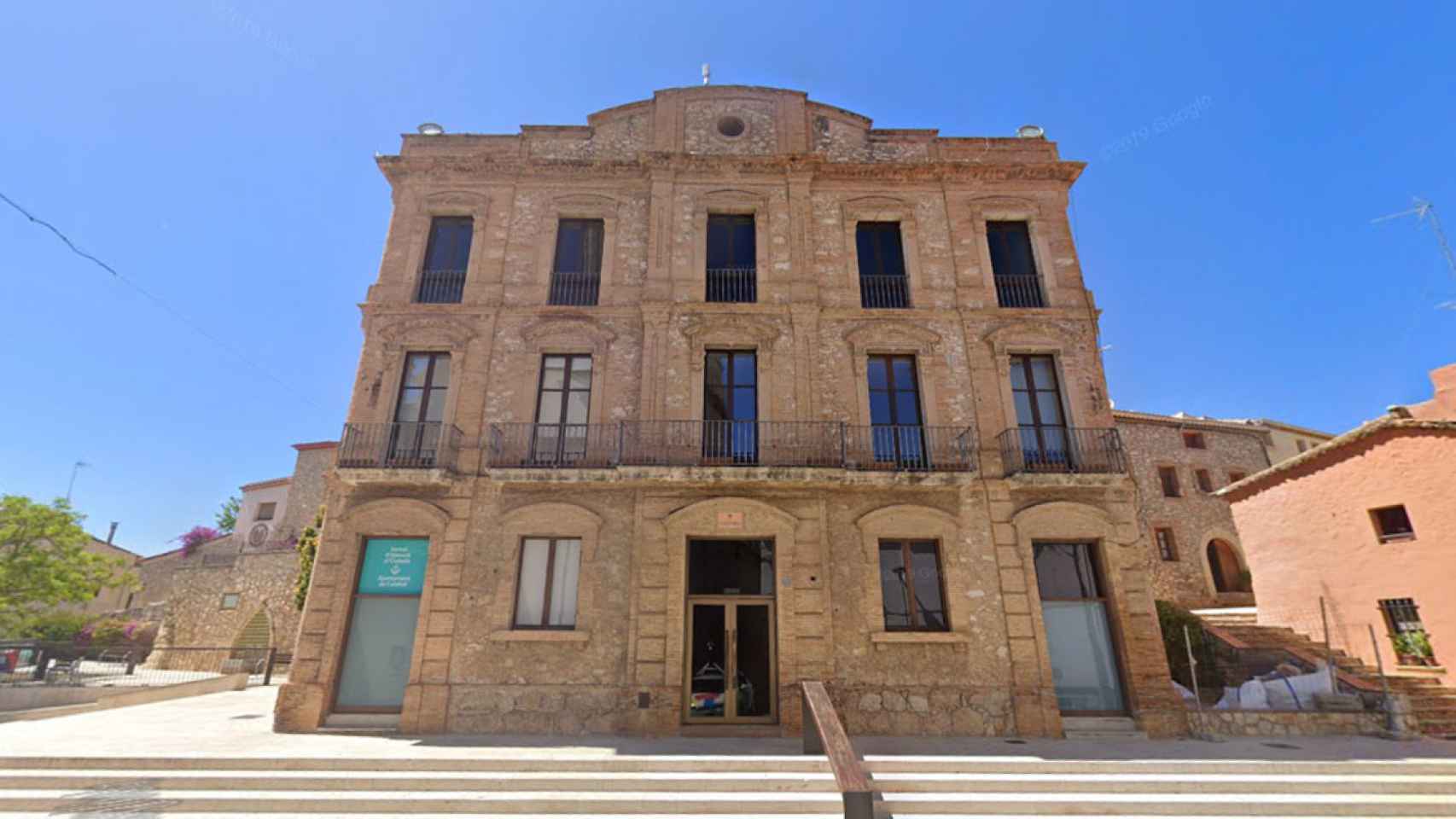 Fachada del Ayuntamiento de Calafell / GOOGLE STREET VIEW