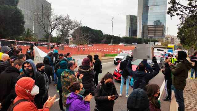 Imagen de la protesta de los profesores en huelga en la Ronda Litoral / NC