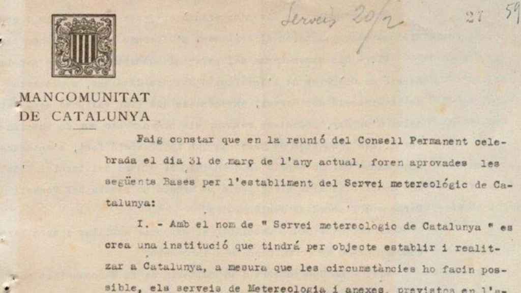 Decreto por el que se constituía en 1921 el Servicio Meteorológico de Cataluña por la Mancomunidad / ARCHIVO METEOCAT