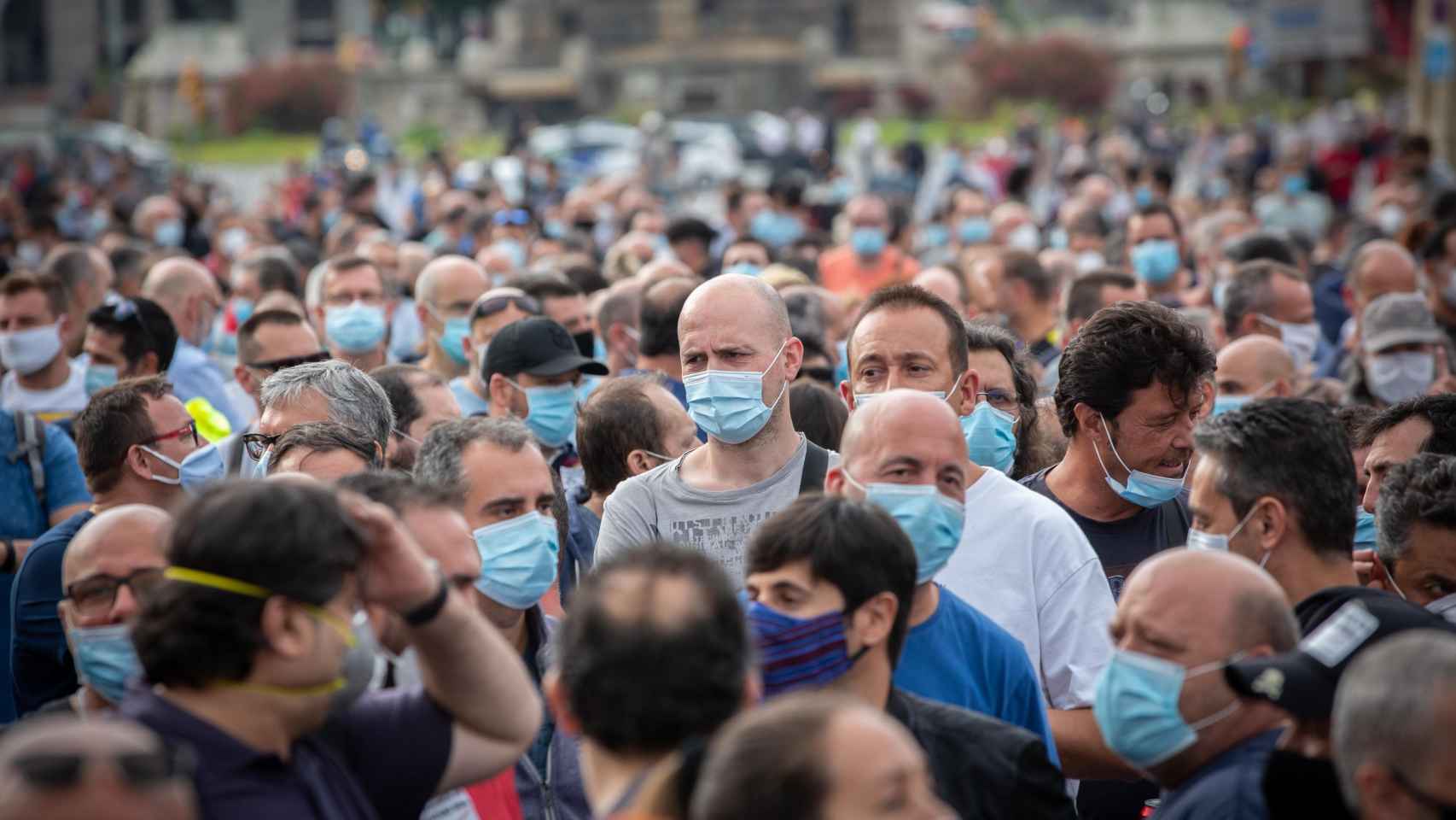 Trabajadores de Nissan y empresas auxiliares protestan por el cierre de la empresa en Barcelona / EP