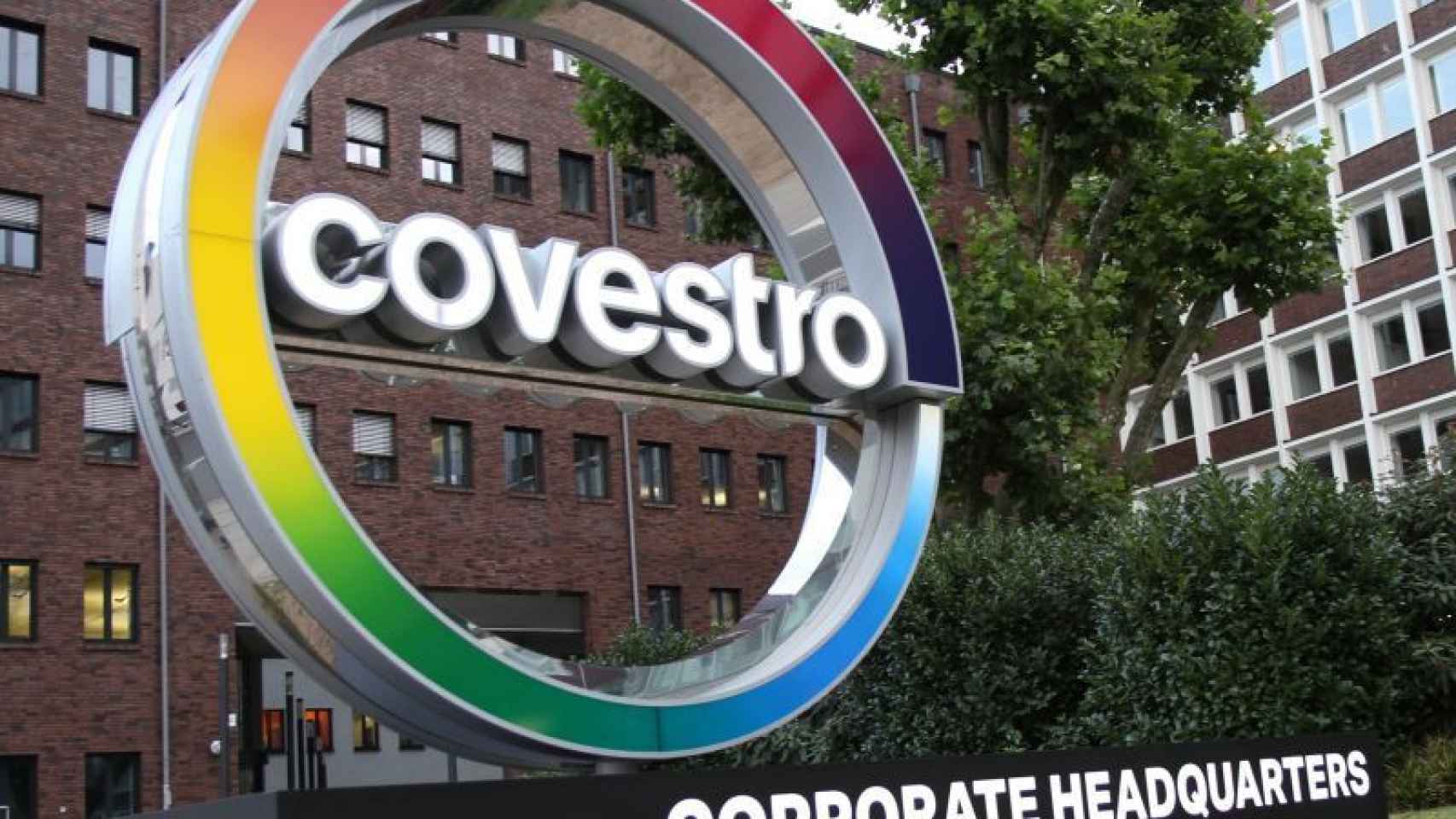 Un cartel de Covestro, en una imagen de archivo / EFE