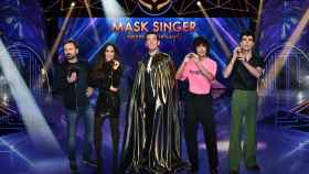 Los investigadores y el presentador de 'Mask Singer' / ANTENA 3