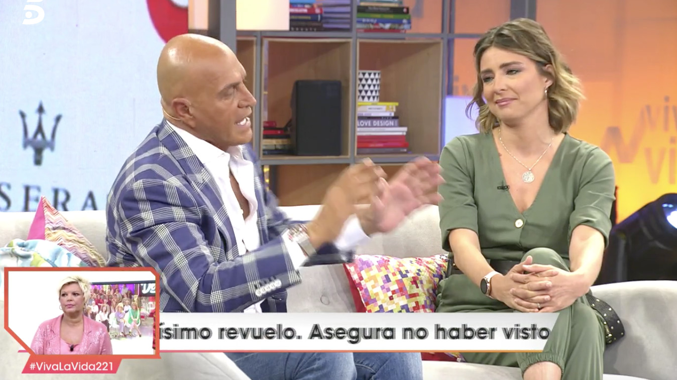 Sandra Barneda entrevista a Kiko Matamoros en el programa 'Viva la vida' / MEDIASET