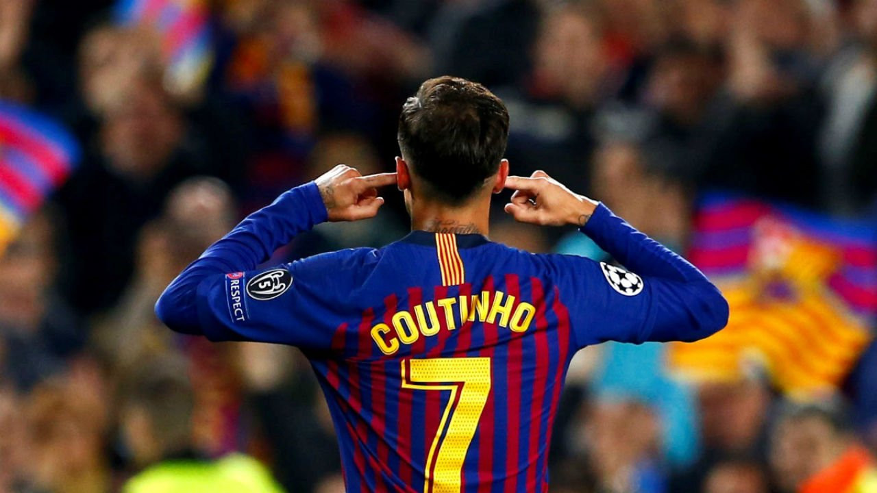 Coutinho se encara a la grada del Barça tras anotar un gol | EFE