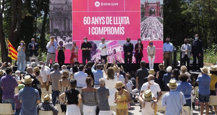 Imagen del acto por el 60º aniversario de Òmnium Cultural / REDES (@omnium)