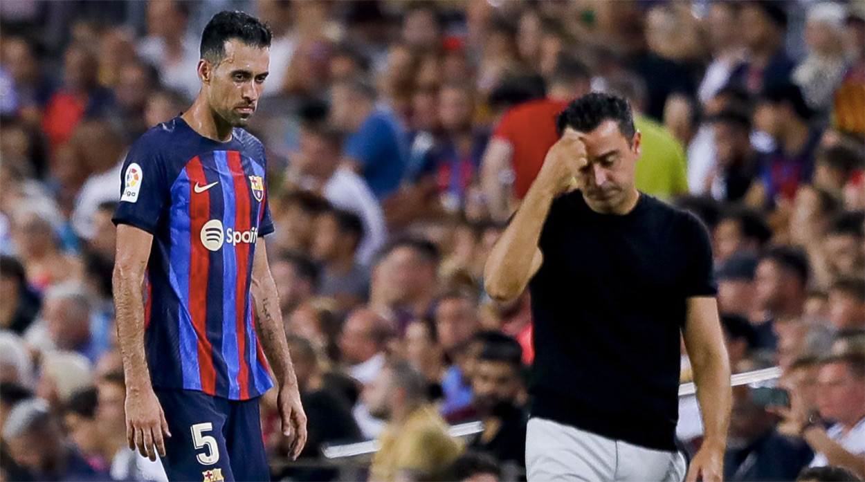 Sergio Busquets, tras ser sustituido por Xavi Hernández / REDES