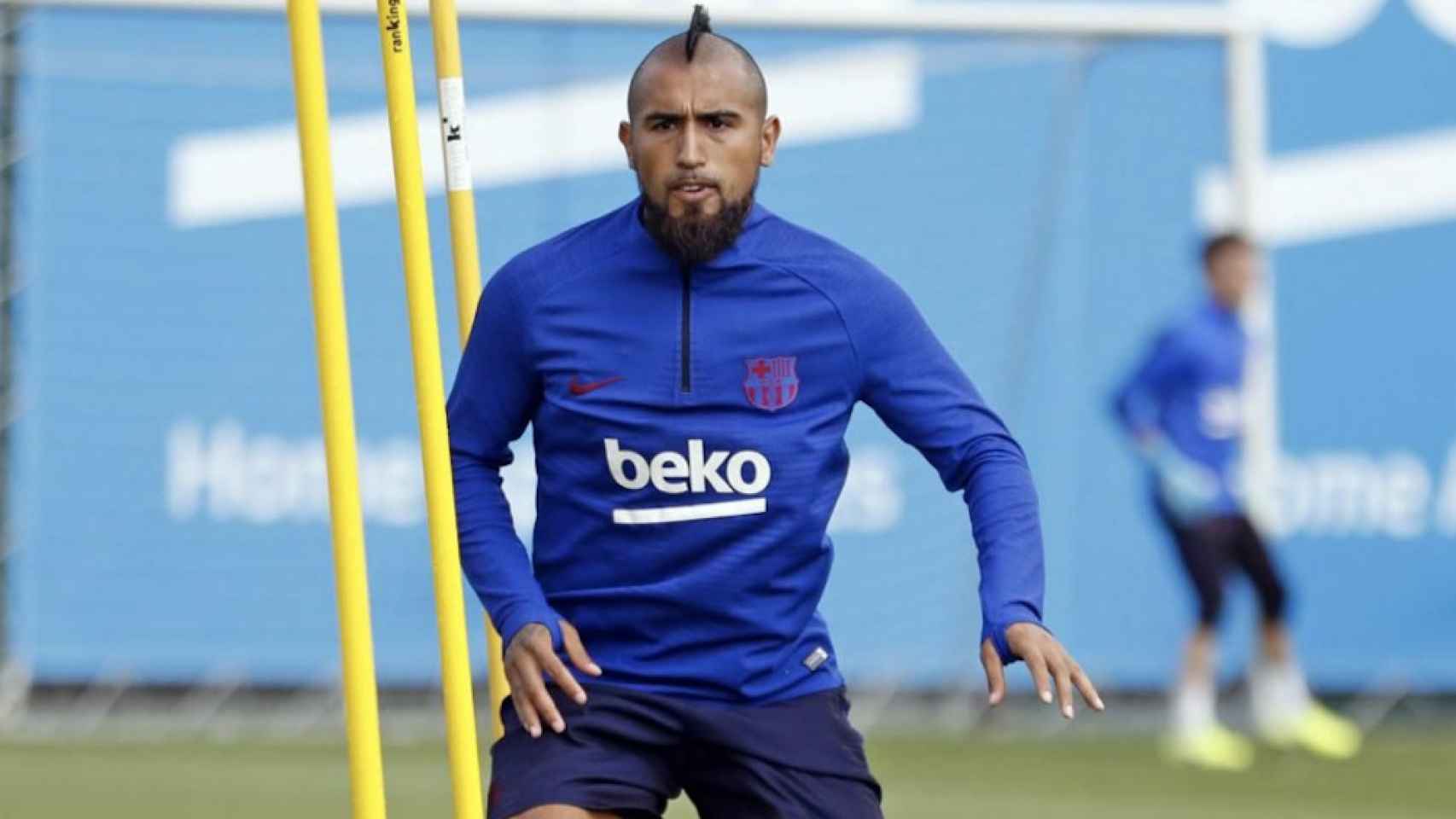 Una foto de Arturo Vidal durante un entrenamiento del Barça / FCB