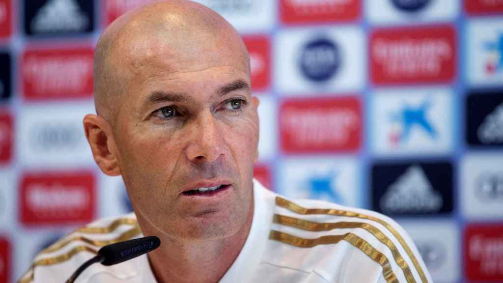 Zidane en la rueda de prensa previa al duelo ante el Valladolid / EFE