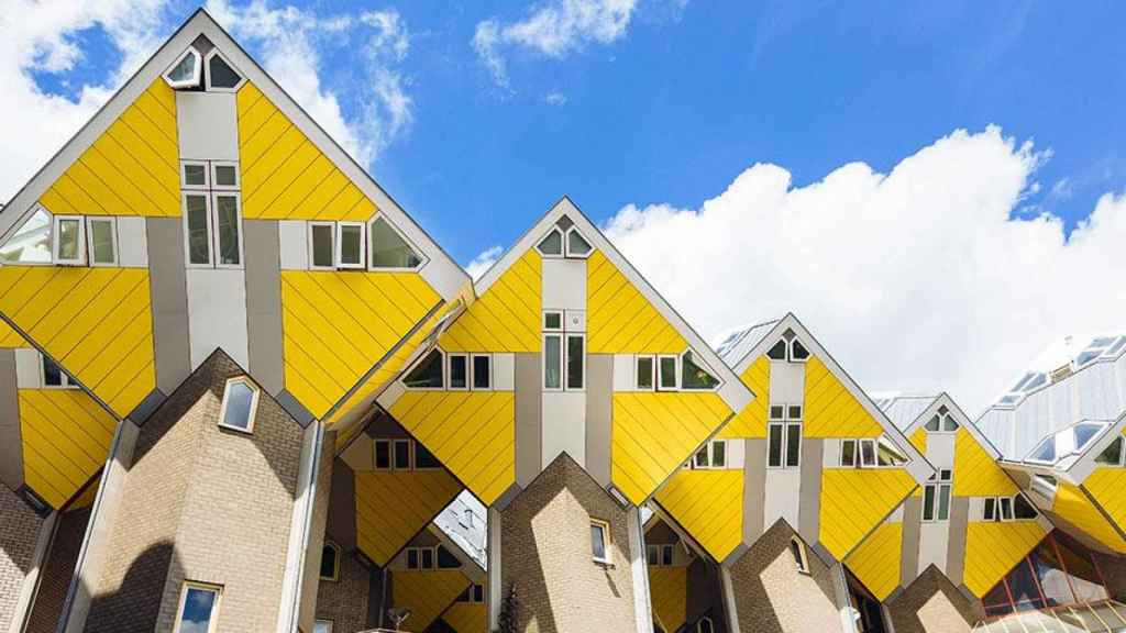 Casas Cubo en Róterdam, una arquitectura única / BOOKING