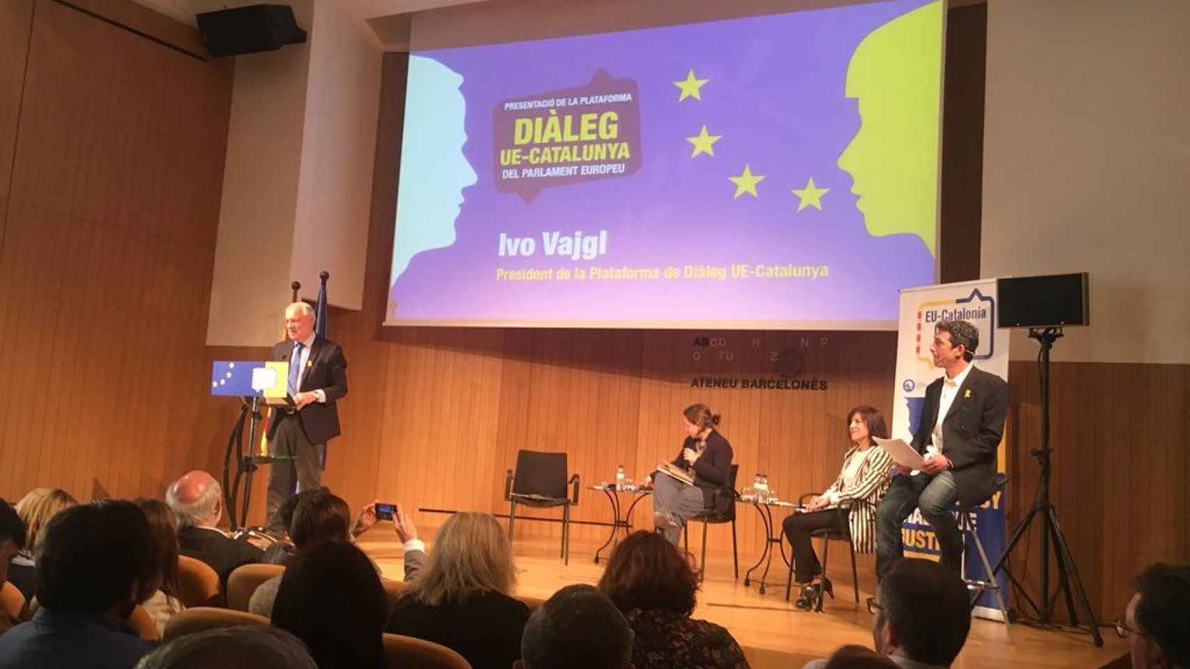 El presidente de la plataforma Diálogo UE-Cataluña, durante la presentación de la plataforma / TWITTER