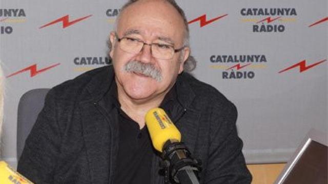 Josep Lluís Carod-Rovira, en los estudios de Catalunya Ràdio