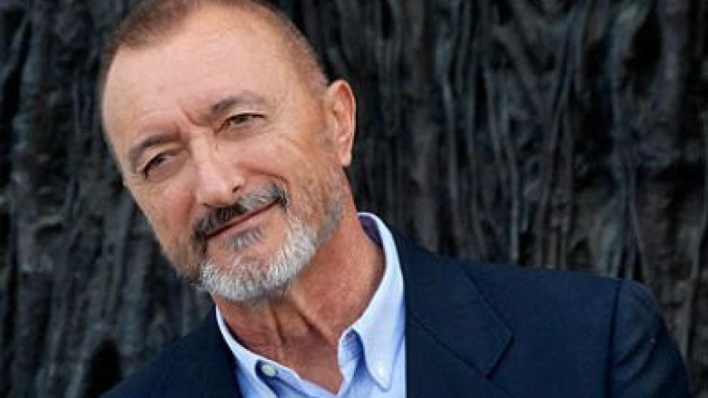 El escritor Arturo Pérez-Reverte