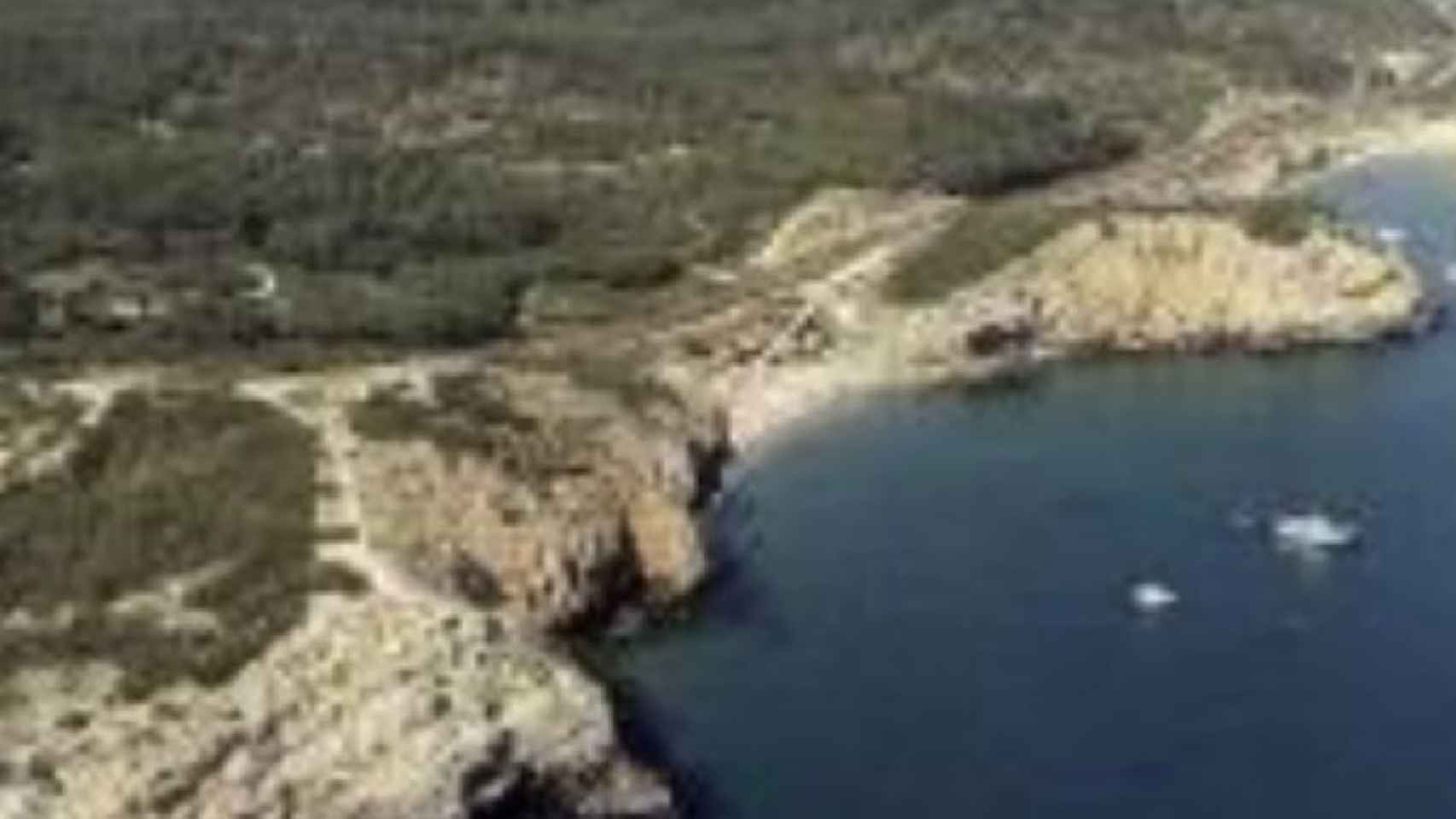 Cala de l'home mort, en Sitges, donde han encontrado el cadávr de un pescador desaparecido el sábado /AJ SITGES