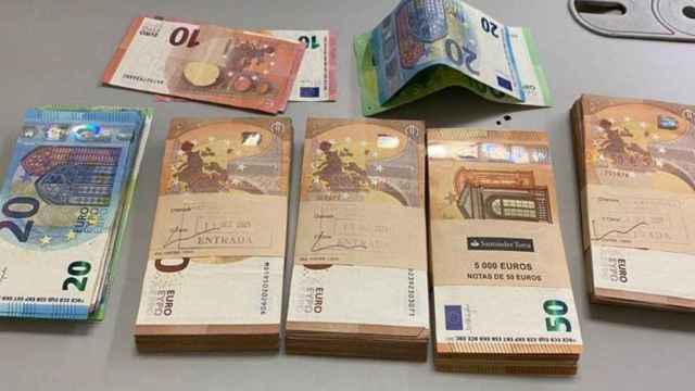 El dinero intervenido por la Guardia Civil, procedente de Andorra / GUARDIA CIVIL