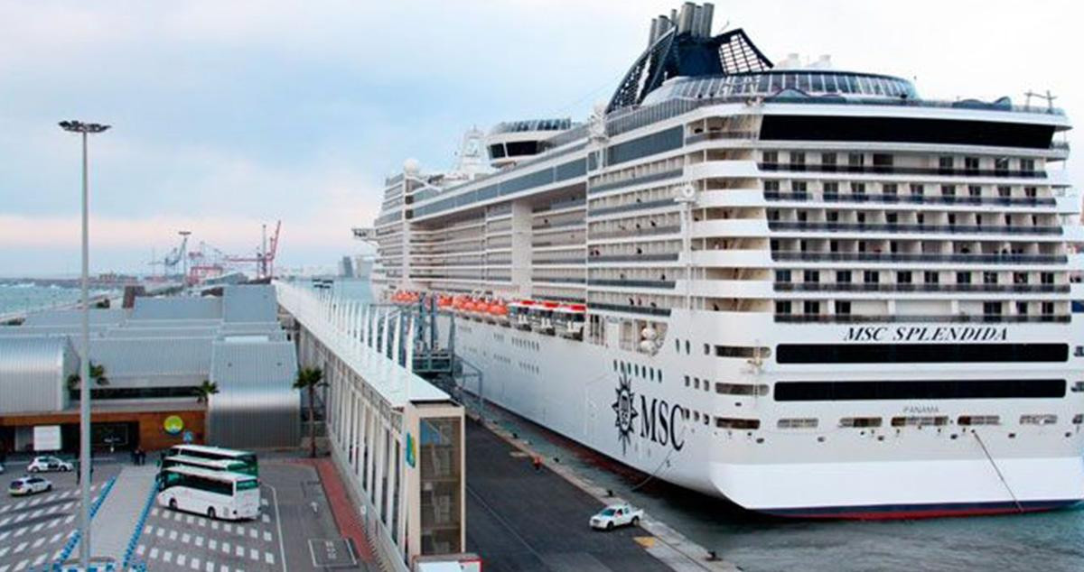 Un crucero de MSC en el Puerto de Barcelona / MSC