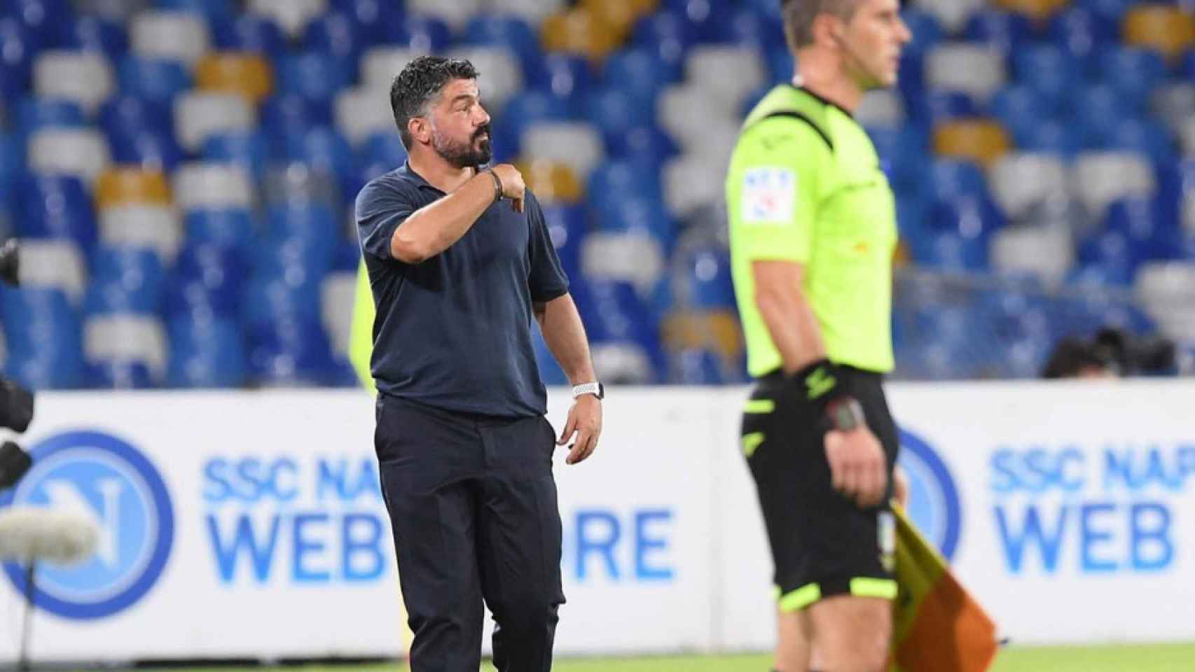 Gattuso dirigiendo el Inter de Milán-Nápoles / Redes