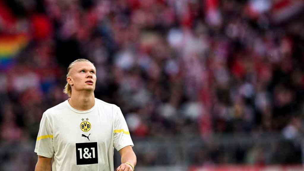 Erling Haaland, durante un calentamiento con el Borussia Dortmund / EFE